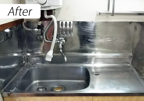 キッチン清掃 Before/After(油汚れ・水垢の除去)